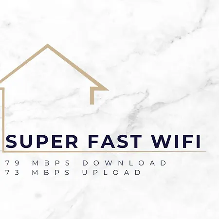 شقة 5p Hotspot Wifi Near Poppodium013 And Center *