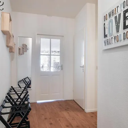 Group-friendly In Walk To 013 Apartman